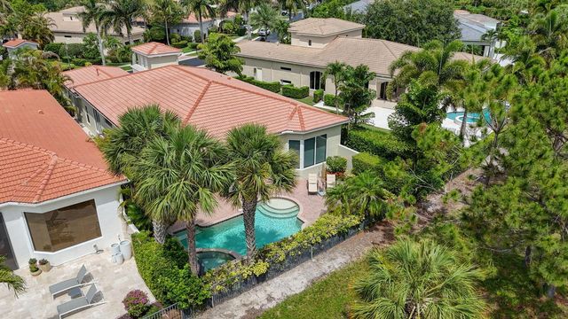 160 Viera Drive, Palm Beach Gardens, FL 33418
