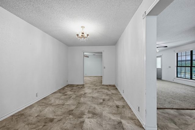 3721 Rock Creek Road, Whitesboro, TX 76273