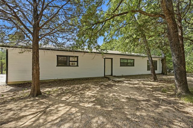 3721 Rock Creek Road, Whitesboro, TX 76273