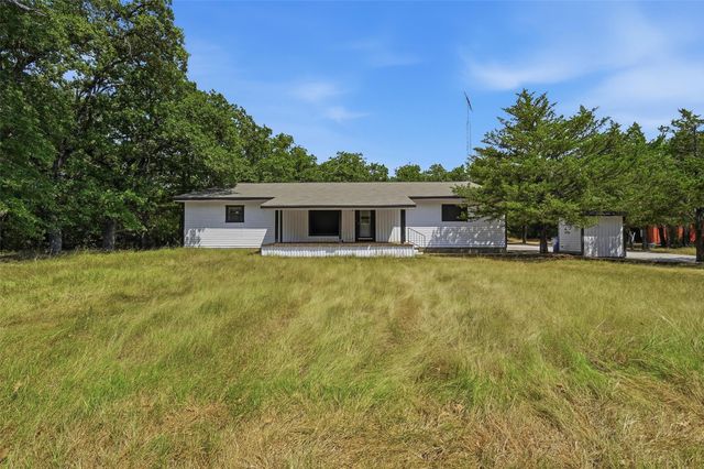 3721 Rock Creek Road, Whitesboro, TX 76273