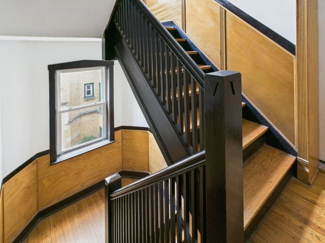 6652 S University Avenue 3B, Chicago, IL 60637