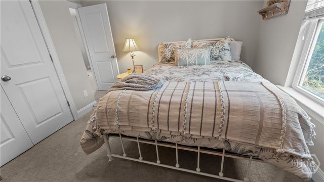 153 Lake Lily Drive, Richmond Hill, GA 31324