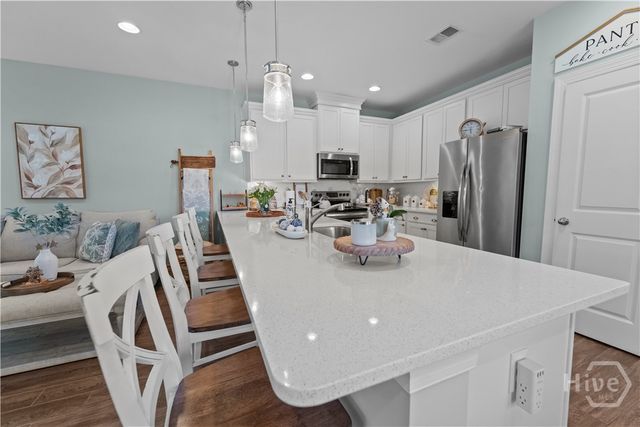 153 Lake Lily Drive, Richmond Hill, GA 31324