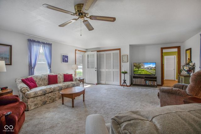 1330 Zelda Street, Noblesville, IN 46060