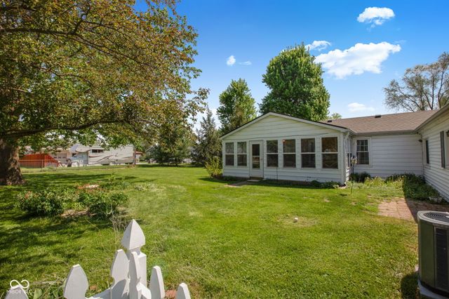 1330 Zelda Street, Noblesville, IN 46060