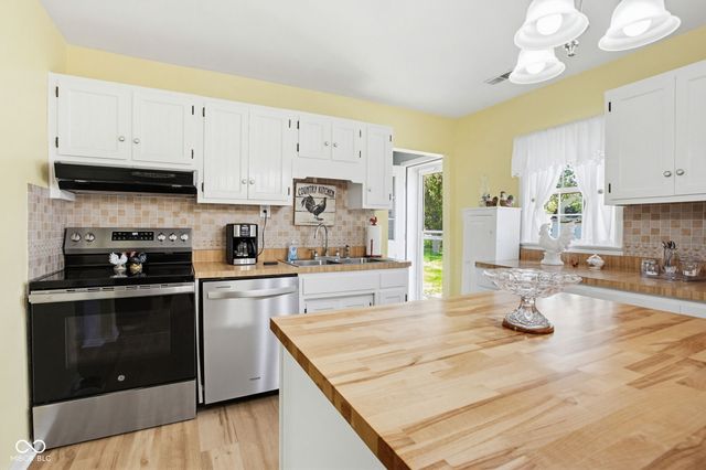 1330 Zelda Street, Noblesville, IN 46060