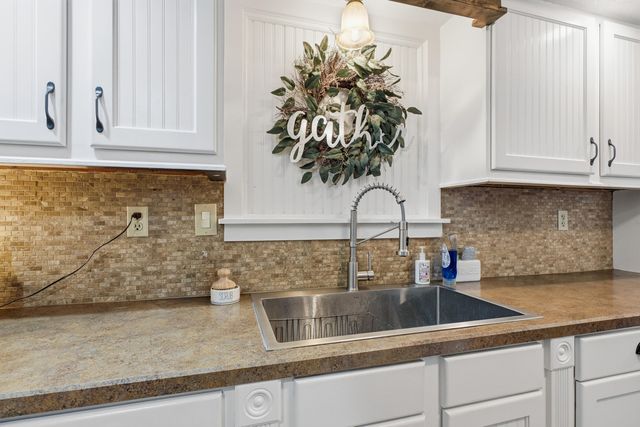 506 N First Street, Stockton, MO 65785