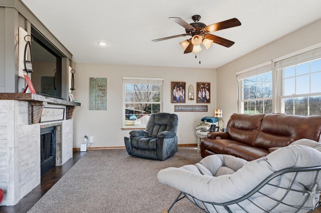 506 N First Street, Stockton, MO 65785