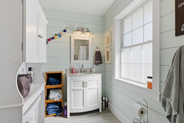 506 N First Street, Stockton, MO 65785