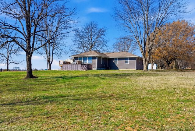 506 N First Street, Stockton, MO 65785