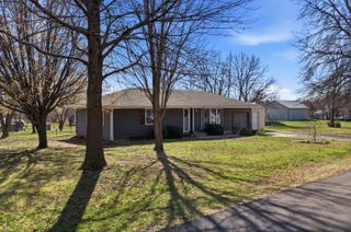 506 N First Street, Stockton, MO 65785