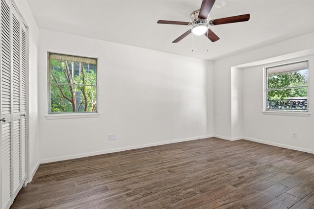 5605 Wales Avenue, Fort Worth, TX 76133