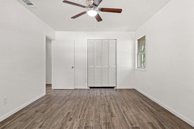 5605 Wales Avenue, Fort Worth, TX 76133
