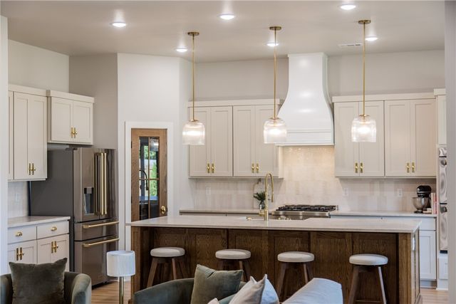 5404 SW Nandina Lane, Bentonville, AR 72713