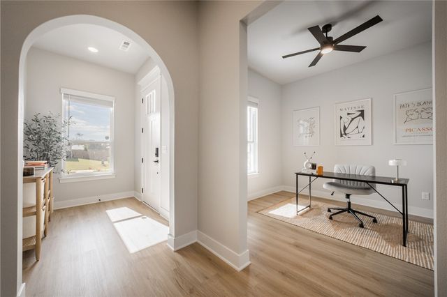 5404 SW Nandina Lane, Bentonville, AR 72713