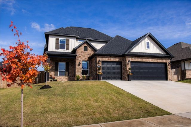 5404 SW Nandina Lane, Bentonville, AR 72713