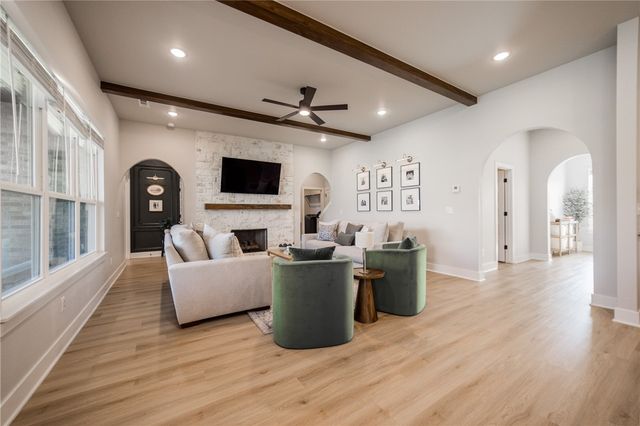 5404 SW Nandina Lane, Bentonville, AR 72713