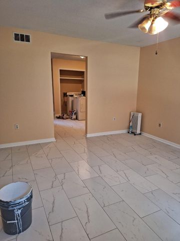 2606 McLelland St., Hattiesburg, MS 39401