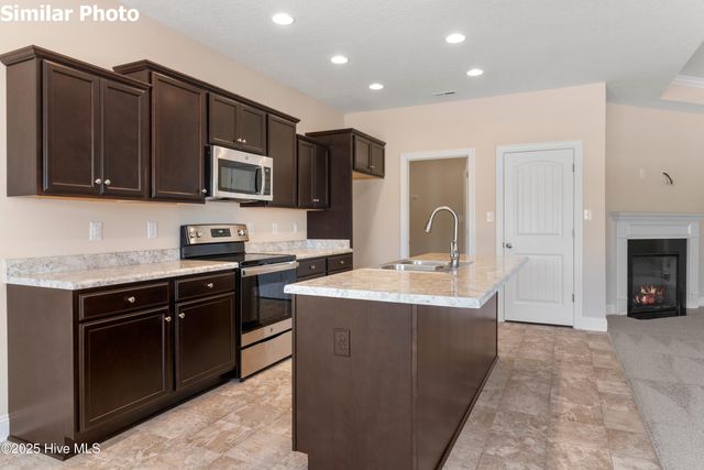 716 Puppy Drum Lane, Maysville, NC 28555