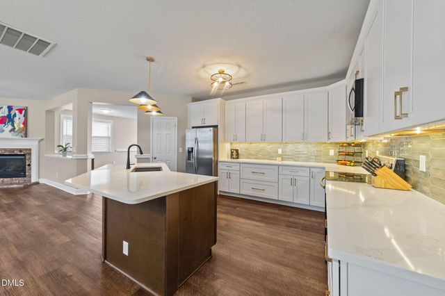 1812 Devonridge Drive, Fuquay Varina, NC 27526