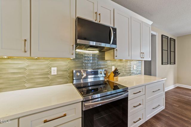 1812 Devonridge Drive, Fuquay Varina, NC 27526