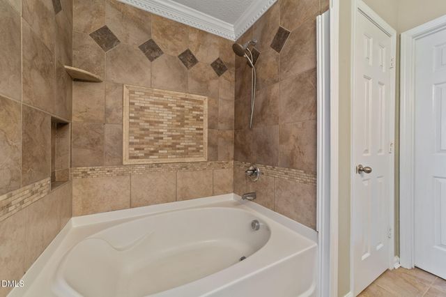 1812 Devonridge Drive, Fuquay Varina, NC 27526