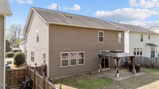 1812 Devonridge Drive, Fuquay Varina, NC 27526