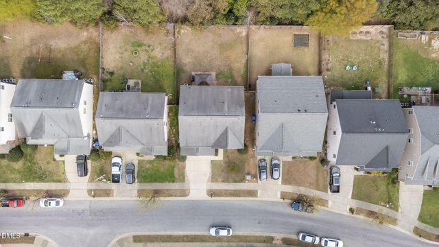 1812 Devonridge Drive, Fuquay Varina, NC 27526