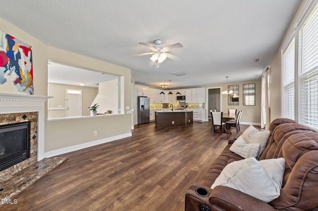 1812 Devonridge Drive, Fuquay Varina, NC 27526