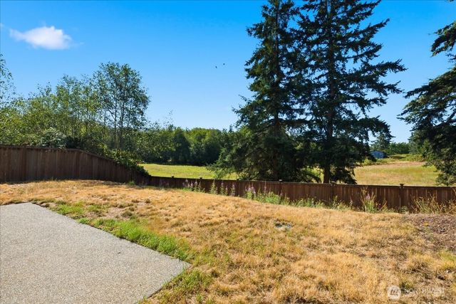 21602 NW Monterey Loop, Poulsbo, WA 98370