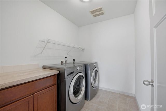 21602 NW Monterey Loop, Poulsbo, WA 98370