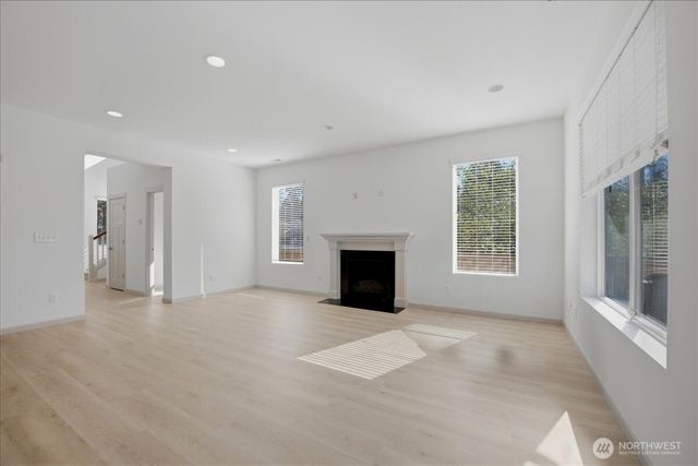 21602 NW Monterey Loop, Poulsbo, WA 98370