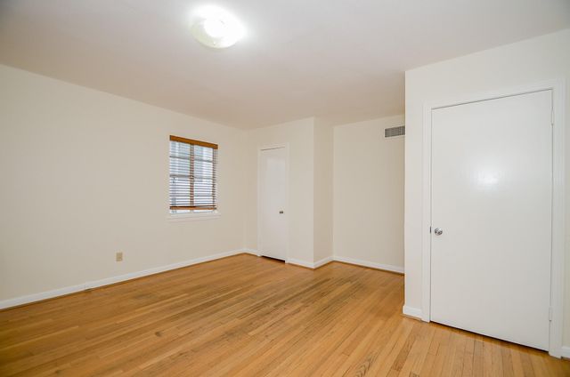 2047 & 2049 Sheridan Street N, Houston, TX 77030