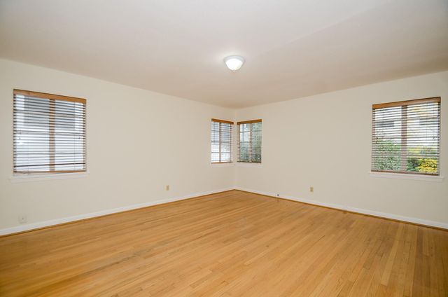 2047 & 2049 Sheridan Street N, Houston, TX 77030