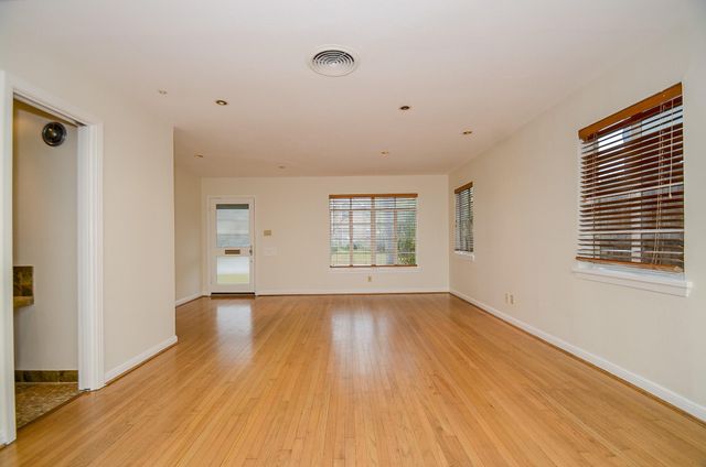 2047 & 2049 Sheridan Street N, Houston, TX 77030