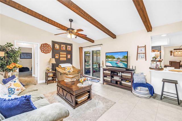 12487 93RD AVENUE, Seminole, FL 33772