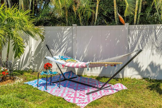 12487 93RD AVENUE, Seminole, FL 33772