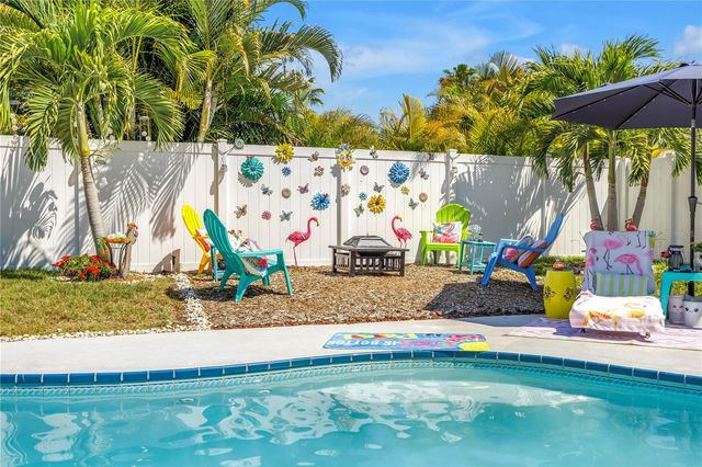 12487 93RD AVENUE, Seminole, FL 33772