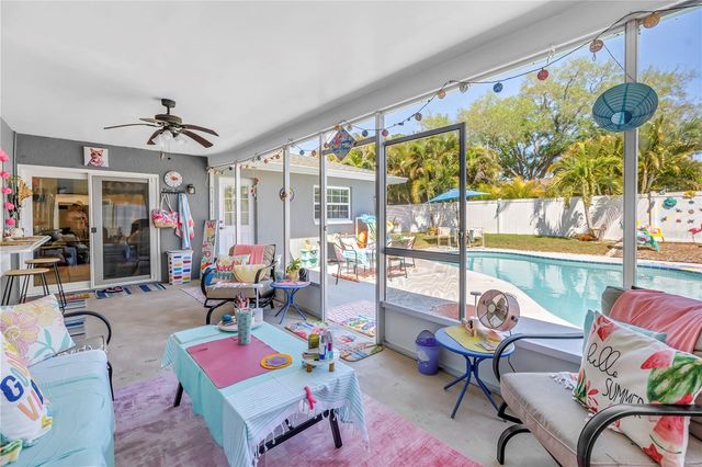 12487 93RD AVENUE, Seminole, FL 33772