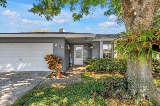 12487 93RD AVENUE, Seminole, FL 33772