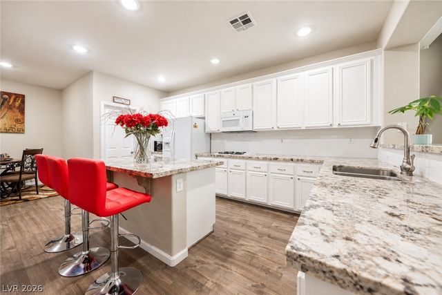 2136 Marsh Tern Court, North Las Vegas, NV 89084