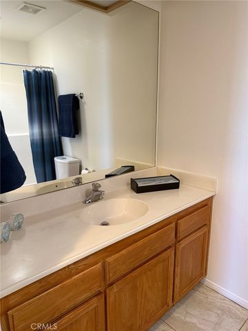 22031 Isatis, Apple Valley, CA 92307