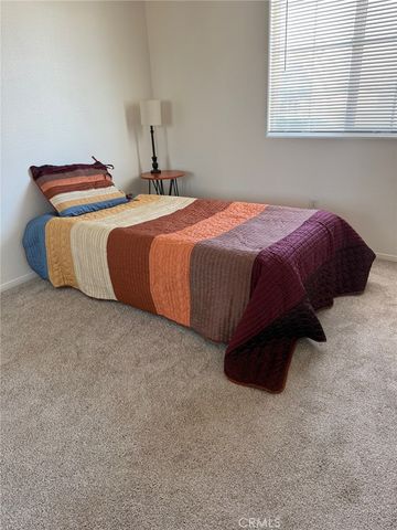 22031 Isatis, Apple Valley, CA 92307