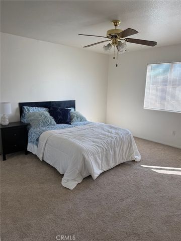 22031 Isatis, Apple Valley, CA 92307