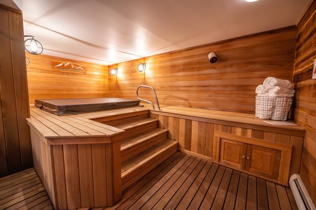 28 Summit Meadows Circle, Dover, VT 05356