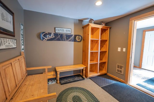 28 Summit Meadows Circle, Dover, VT 05356