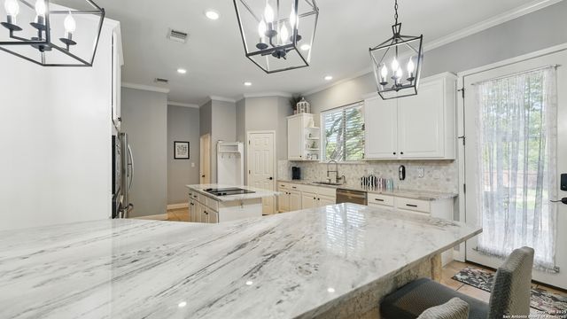 212 Wentworth, Spring Branch, TX 78070