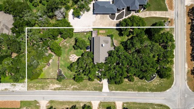 212 Wentworth, Spring Branch, TX 78070