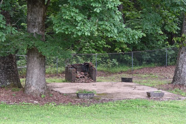 450 Main Street, Palmer, TN 37365