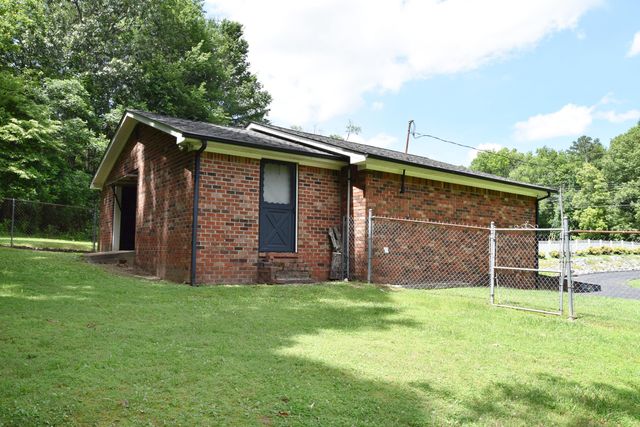 450 Main Street, Palmer, TN 37365